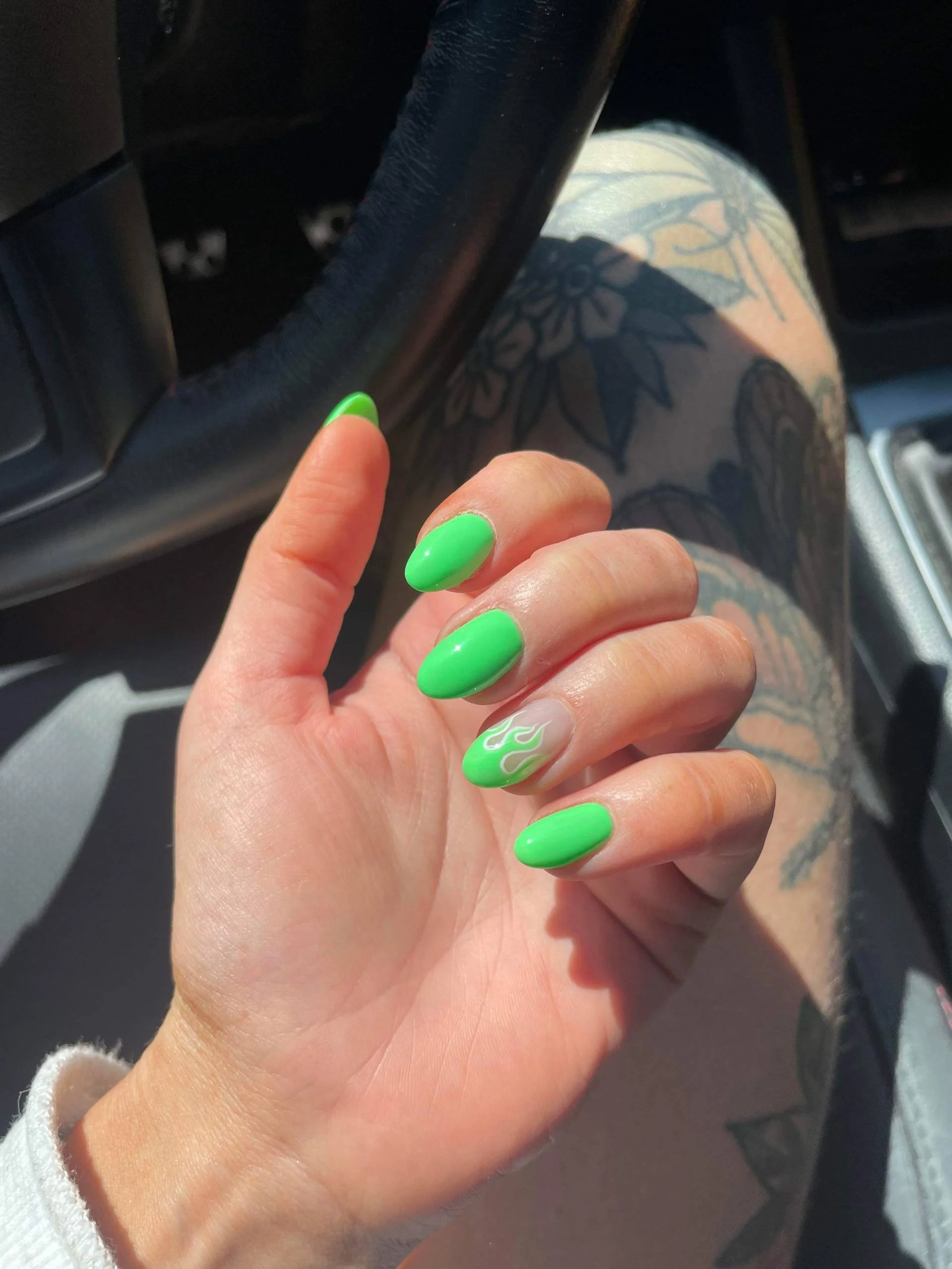 Vernis Gel UV/LED | 086 - Vert Vif – Image 2